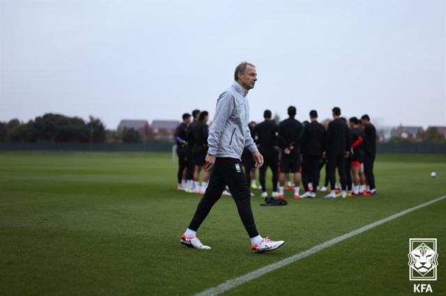 1697095137417075410.jpg 2-克林斯曼在韩国饱受批评.jpg