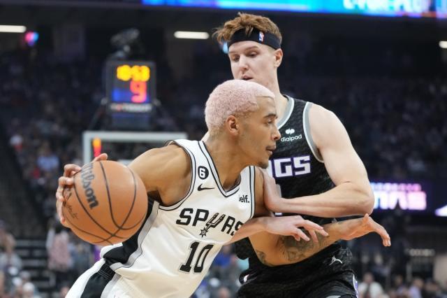 开云Kaiyun中国官网登录入口-马刺菜鸟甘当蓝领 波波维奇：索汉该学习罗德曼